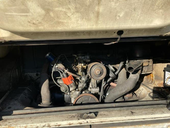DEVON T2 BAY 1969 - ORIGINAL INTERIOR NO MODS